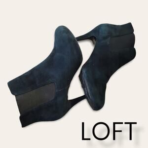 Loft Green Suede Booties